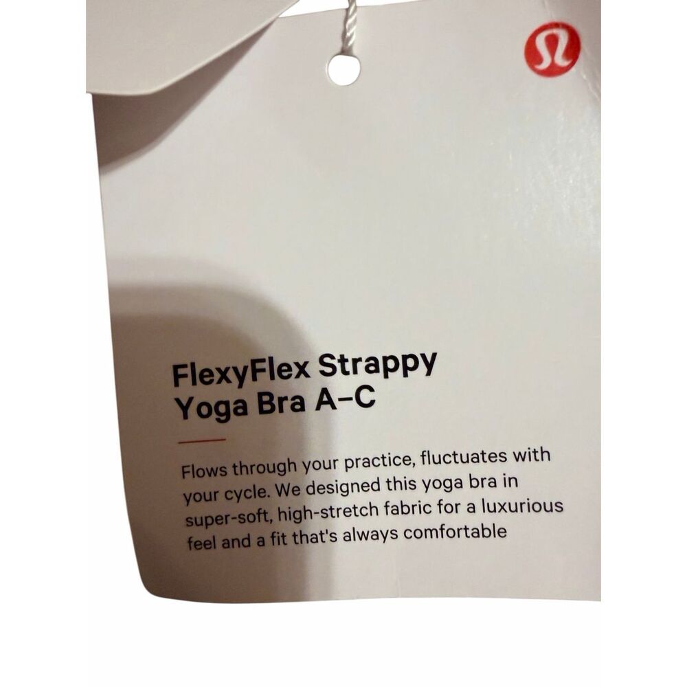 Brand New Lululemon Women's Size XXS/XS White Flexy Flex Strappy Yoga Bra - Picture 9 of 10